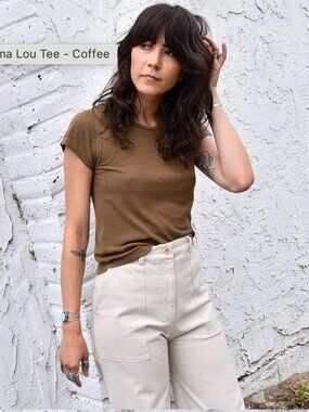OZMA Lou Tee in Coffee Size S